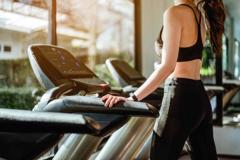 Incline treadmill workout beginners: easy steps to start